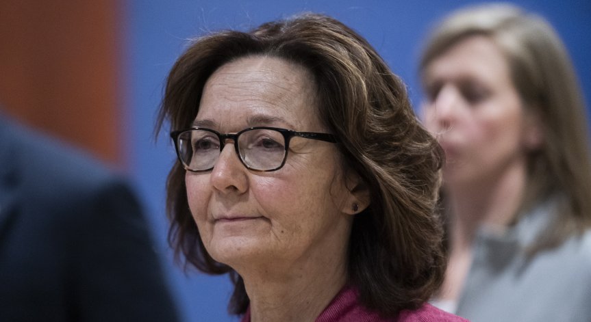 Шефката на ЦРУ подаде оставка