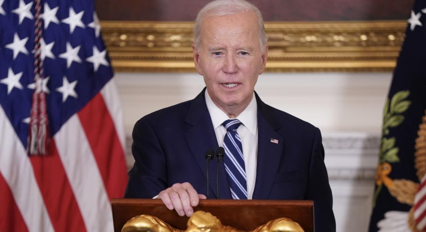 САЩ се чудят как да отговорят на ситуацията в Сирия след свалянето на Асад.