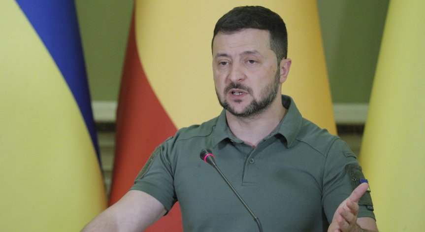 Зеленски: Врагът няма да диктува условията, ще си върнем земите