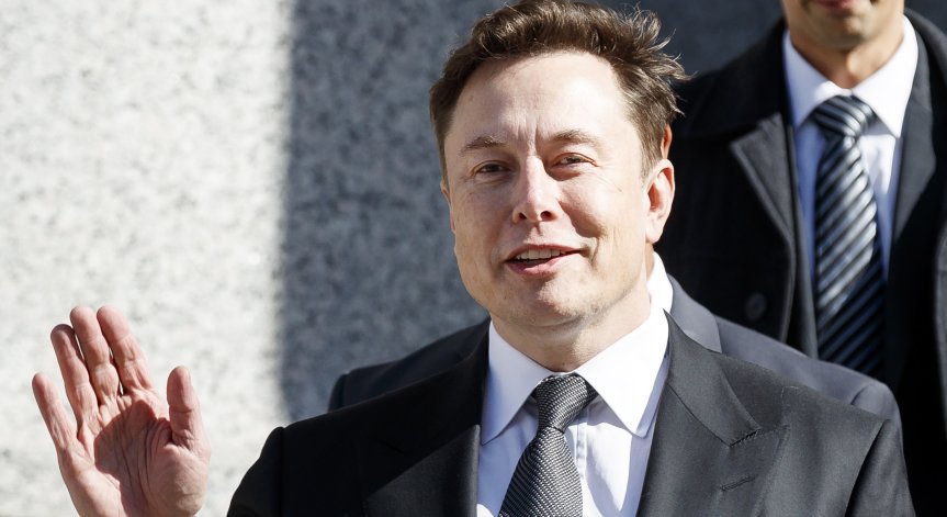 Мъск би върнал Тръмп в Twitter