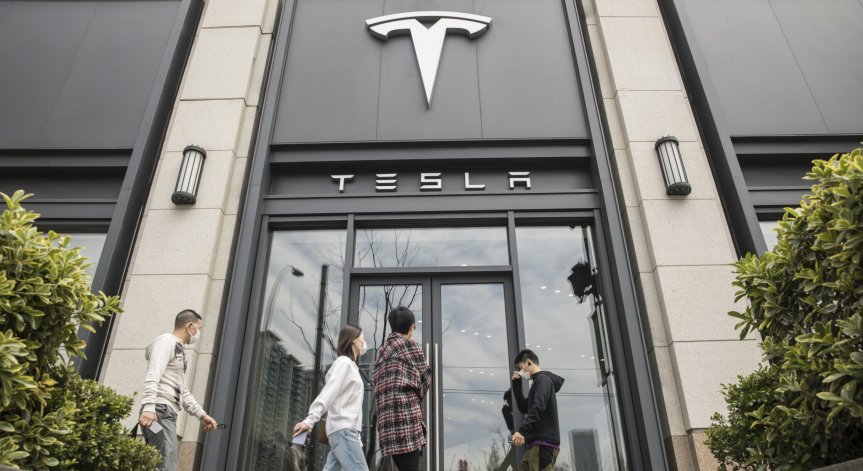 Tesla се радва на ръст на доставките на електромобили в Китай през март