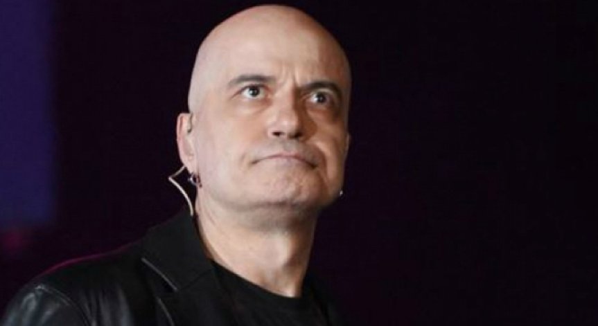 И Слави Трифонов упражни правото си на глас