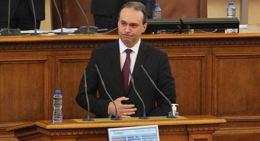 Заков ще участва в среща на военните министри на страните членки на НАТО