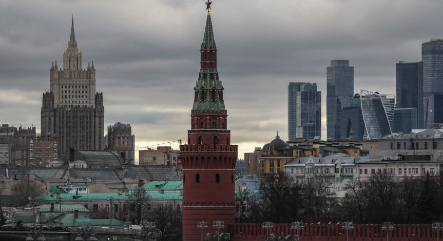Кремъл: САЩ трябва да спрат провокациите си близо до границите на Русия