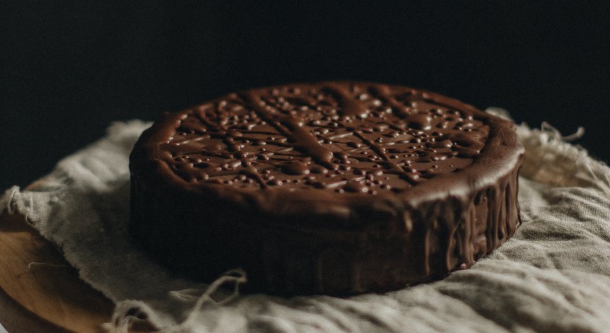 Рецепта за вкусна торта с много шоколад и без брашно
