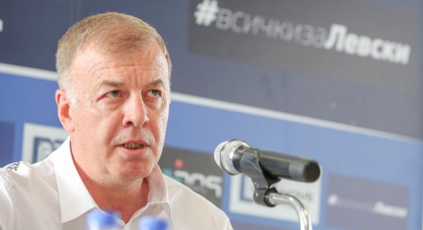 Раева: Знам как Наско не щади здраве и сън, за да изведе 