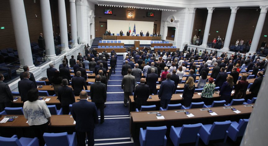 Първа точка в дневния ред - отмяна на забраната за вноса на украинско зърно
