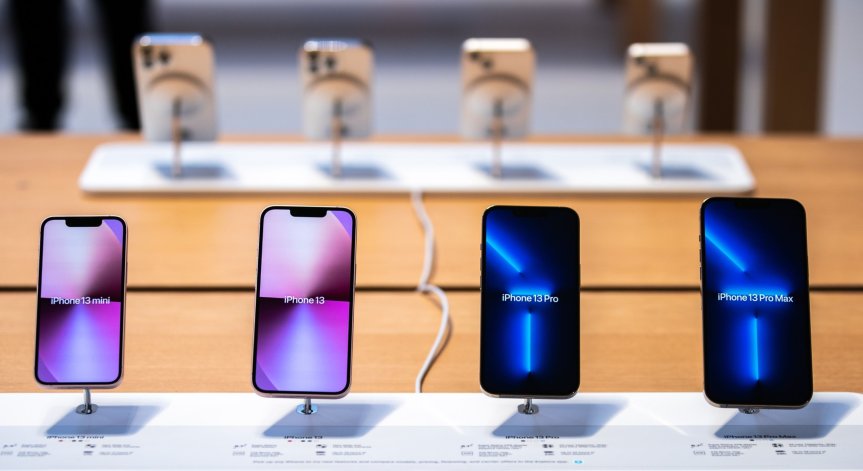 Следващият iPhone няма да поддържа физическа SIM карта