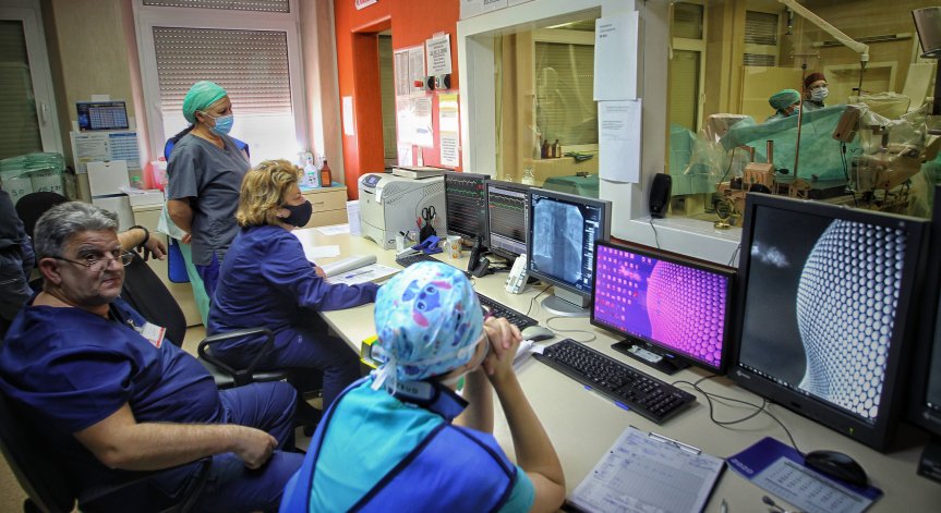 Без таван на заплатите в болниците, ще има лимит на ножицата между най-ниската и най-високата