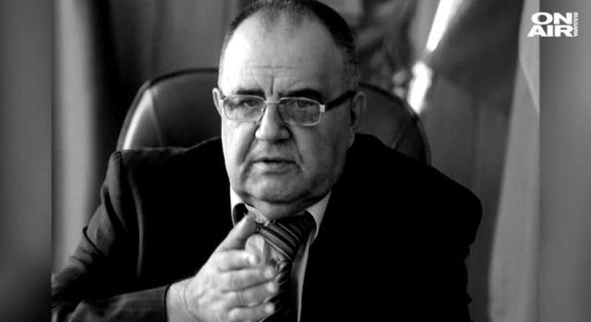 Стотици се сбогуваха с проф. Божидар Димитров в НИМ