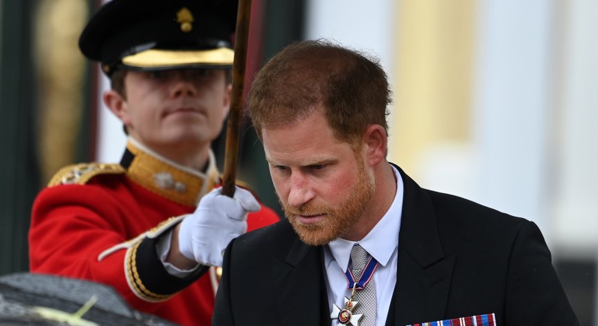 Напрежението в кралското семейство не стихва.