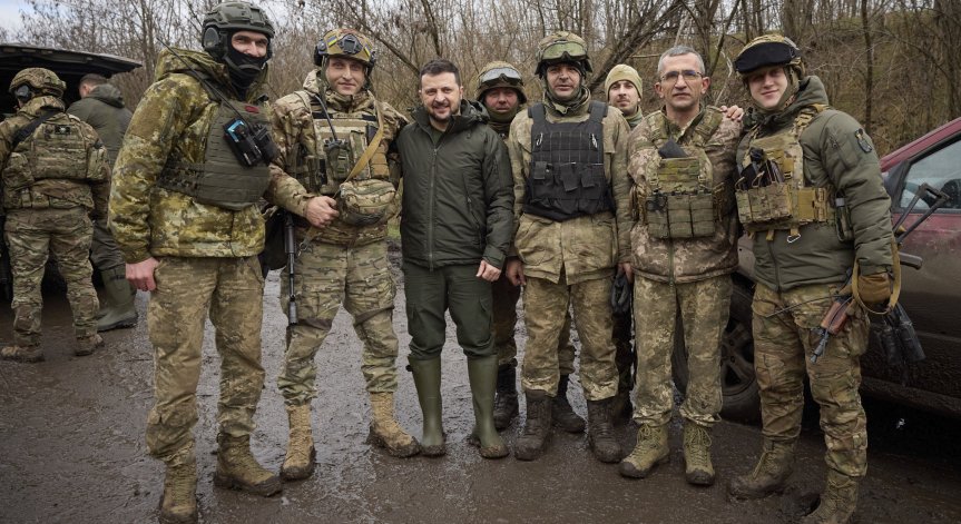 Зеленски към военните: Имате мисия да отблъснете врага и да спечелите войната