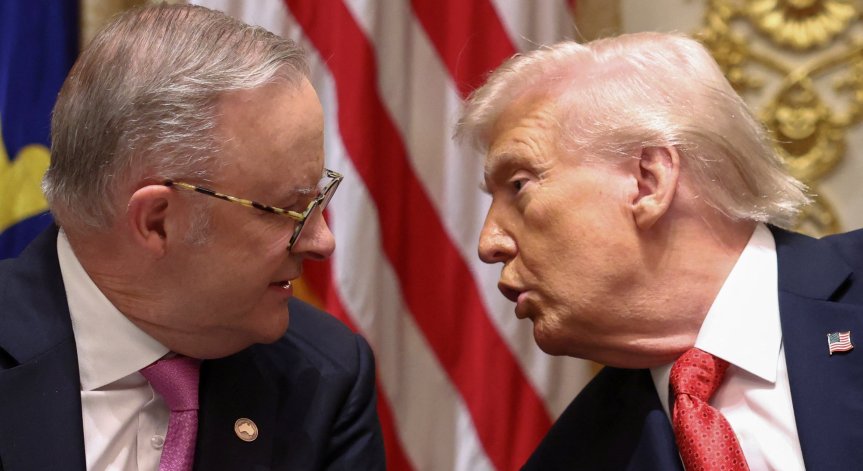 Тръмп пред австралийския премиер: САЩ надминават Китай в оръжията с AI