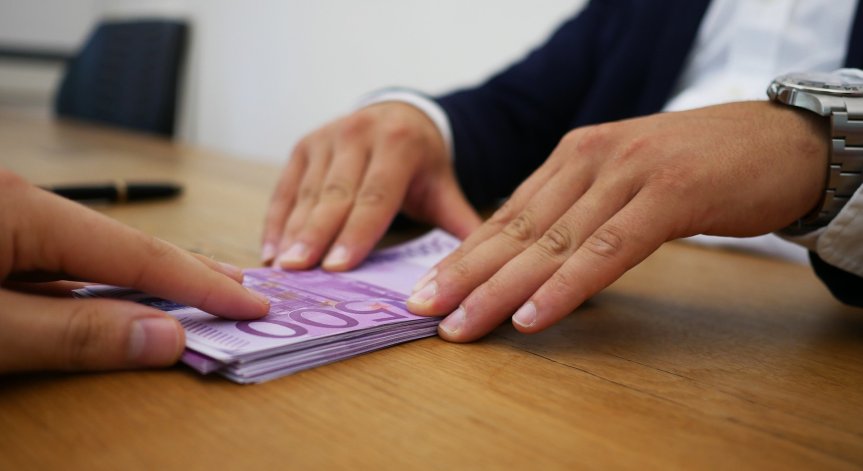 Експерт: Лихвите по ипотеките ще скочат с 60-90 лв.