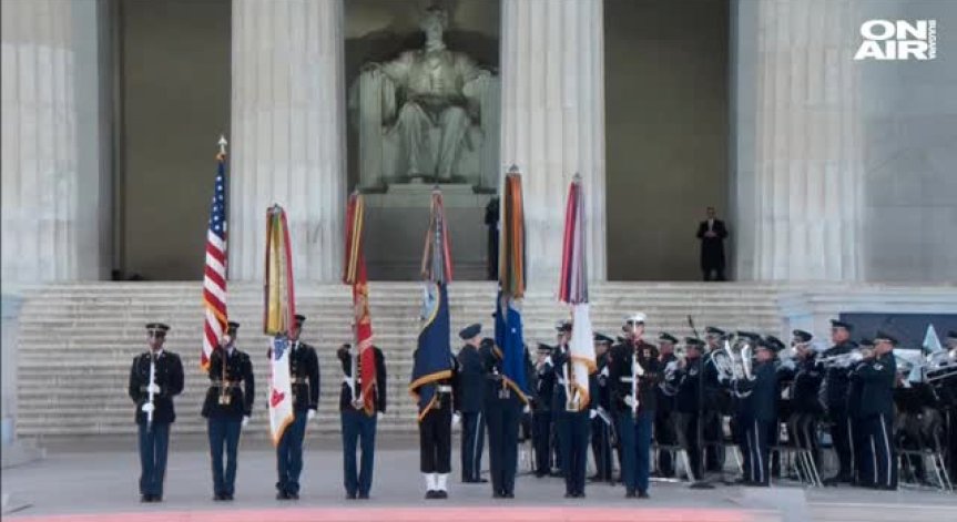 Доналд Тръмп - президентът с най-нисък рейтинг в историята на САЩ