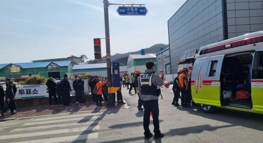 Трагедия в Южна Корея: Камион се вряза в хора пред магазин, има загинали