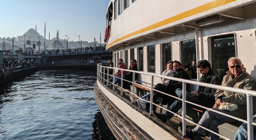 Мъгла спря корабоплаването по Босфора