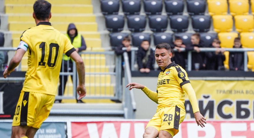 Ботев Пловдив получи още наказание от ФИФА.