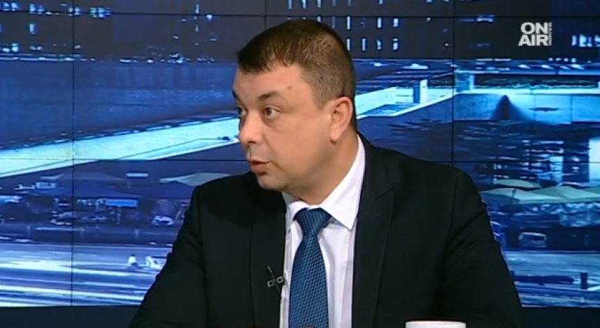Александър Сабанов: До парламентарна криза няма да се стигне