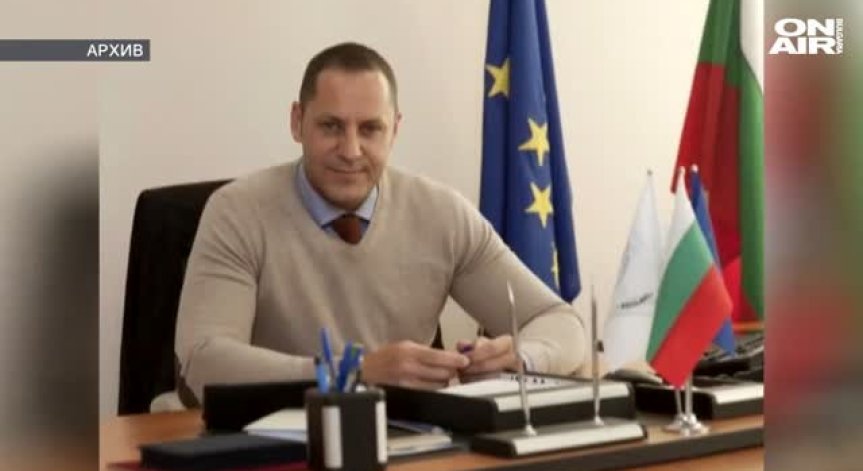 Александър Манолев бил в конфликт на интереси за къщата за гости