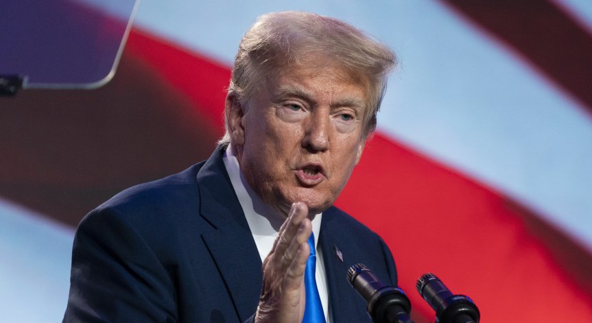 Тръмп с първо интервю след напускането му на Белия дом