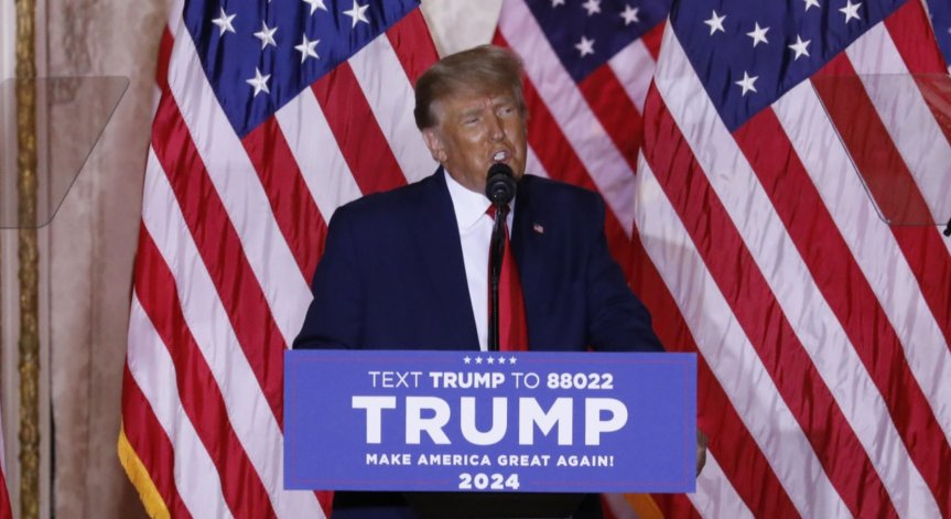 Тръмп предаде данъчните си декларации, за които демократите настояват от години