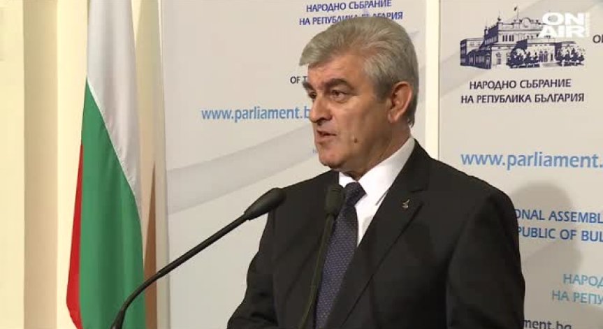 Парламентът не ратифицира ремонта за българските МиГ в Полша