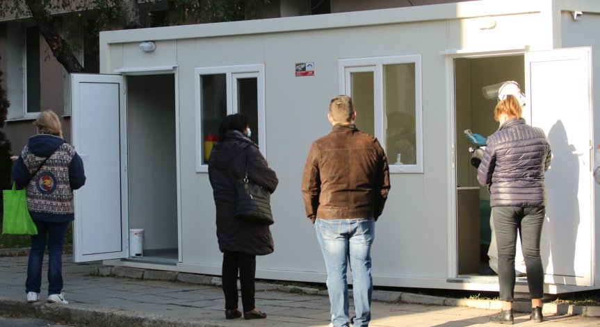 Доставят фургон за Ковид-19 в Ямбол до 2 седмици