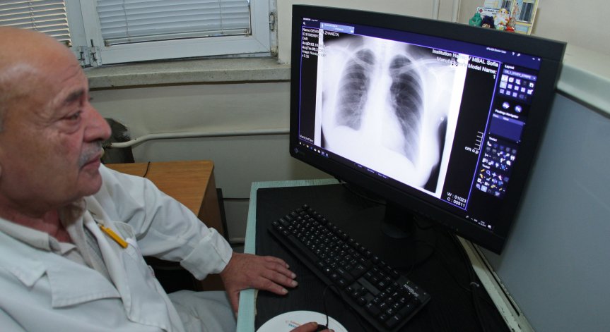 Държавата не подкрепя първите 3 дни от болничния да се поемат от НОИ