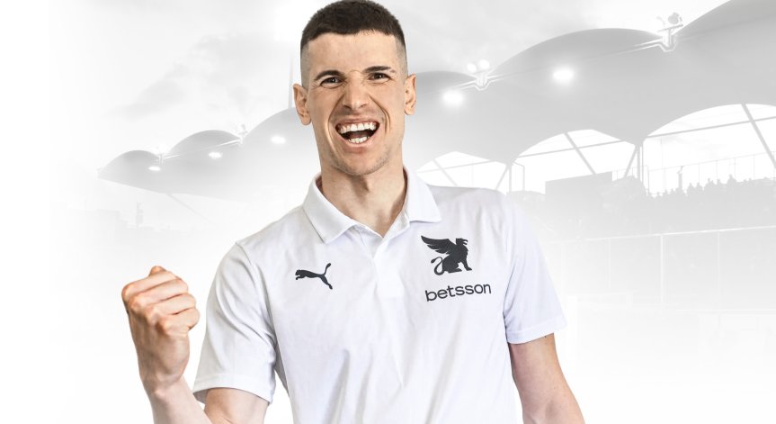 През лятото Наумов беше без отбор.