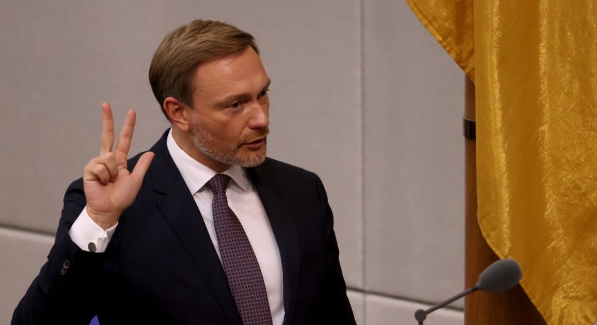  Г-7: Санкциите срещу Русия оказват огромно въздействие върху икономиката ѝ, ще има още