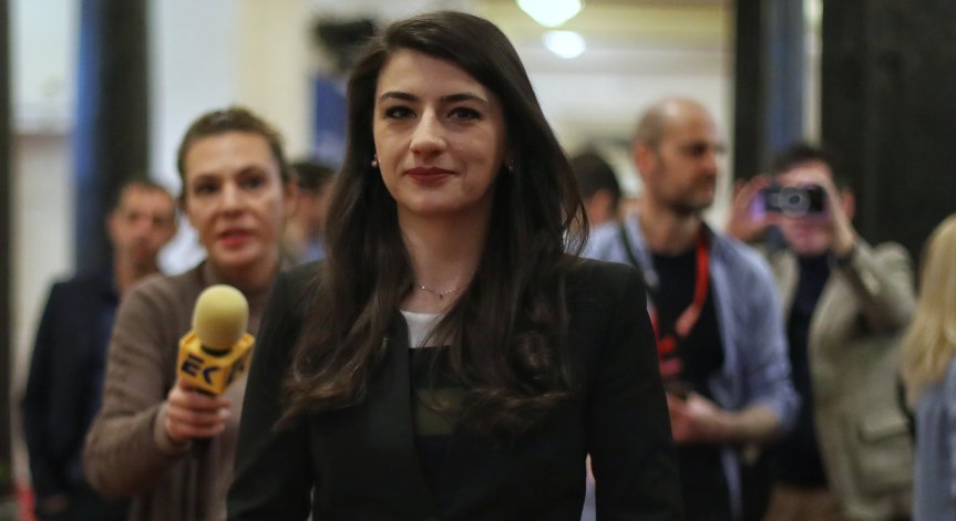 Бориславова за имунитета на Петков: Голям зор на прокуратурата да изкара всички маскари