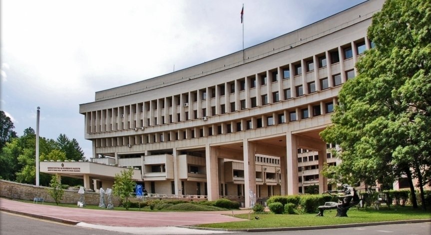 МВнР препоръчва на българските граждани да не преминават през ГКПП  Товарник