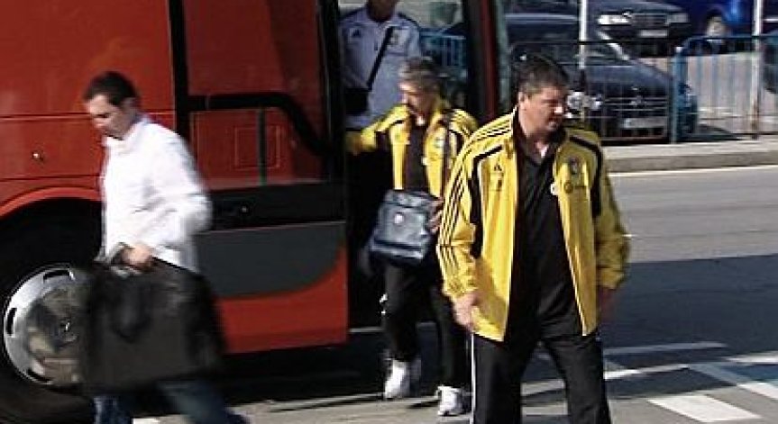 Любослав Пенев се оттегля от Литекс заради националния