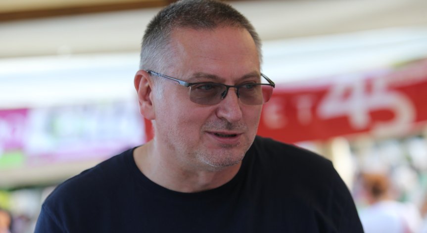 Писателят Георги Господинов представя 