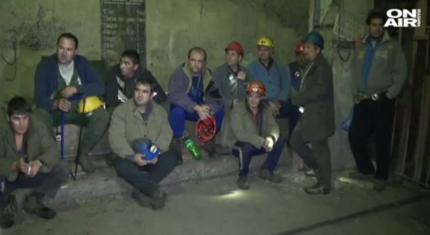 Миньори на протест: Настояват за скок от 15% в цената на въглищата