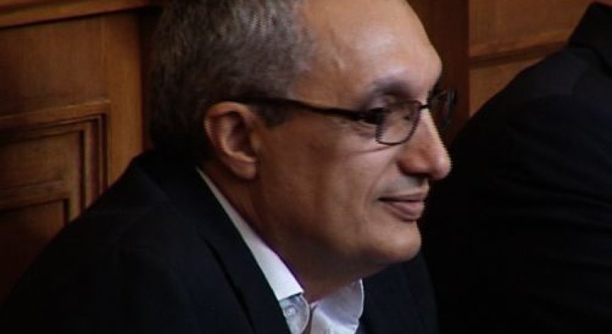 Депутати оспориха единната данъчно-осигурителна система на НАП