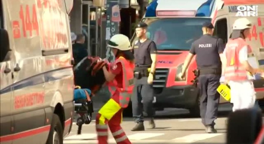 Четирима души пострадаха тежко след срутване на сграда във Виена