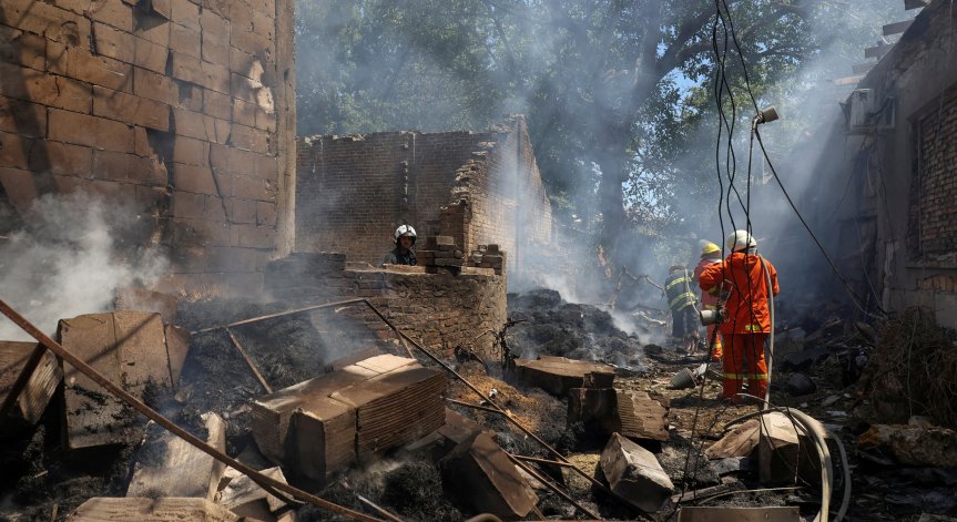 Според наблюдатели подобна по мащаб атака не е била извършвана в региона от дълго време.