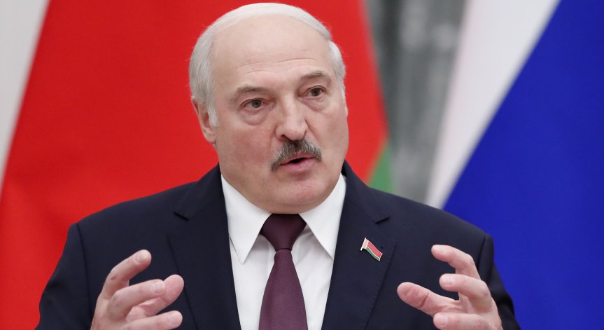 Лукашенко заплаши, че ще 