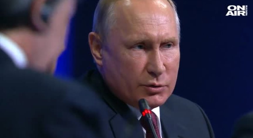 От Москва: Макрон и Путин размахаха пръст на Тръмп за споразумението с Иран