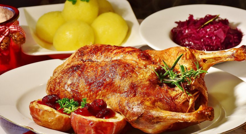 3 причини да се наслаждавате спокойно на храната по Коледа