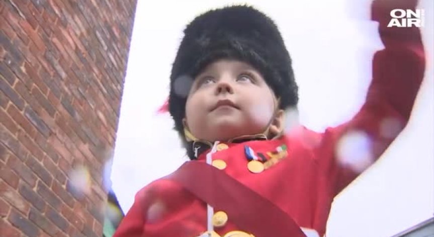 3-годишният български гвардеец си има двойник във Великобритания