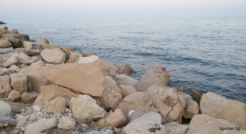 Петролните петна в Черно море ще се следят от нова система