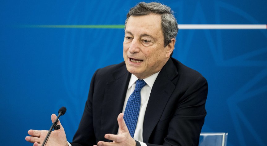 Италия обмисля санкции срещу здравни работници, отказващи да се ваксинират