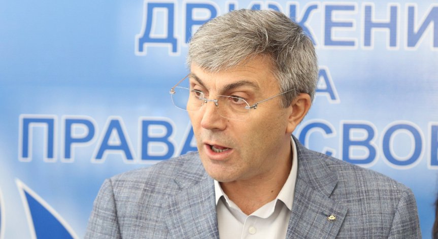 Карадайъ: Безкрайно търпение няма, дойде време за политическа стабилност