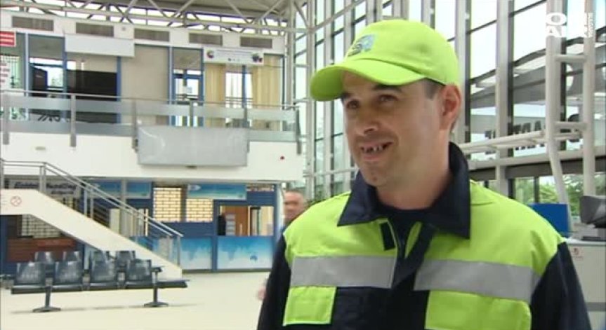 Продължение: Стотици хора протегнаха ръка на Цецо