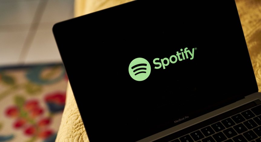 Spotify засили инвестициите си в подкасти с нови невероятни услуги