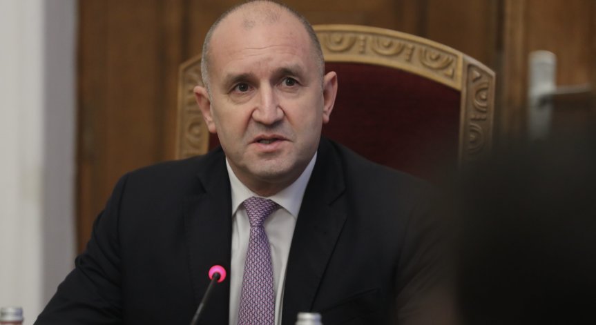 Президентството разясни за Радев и партия 