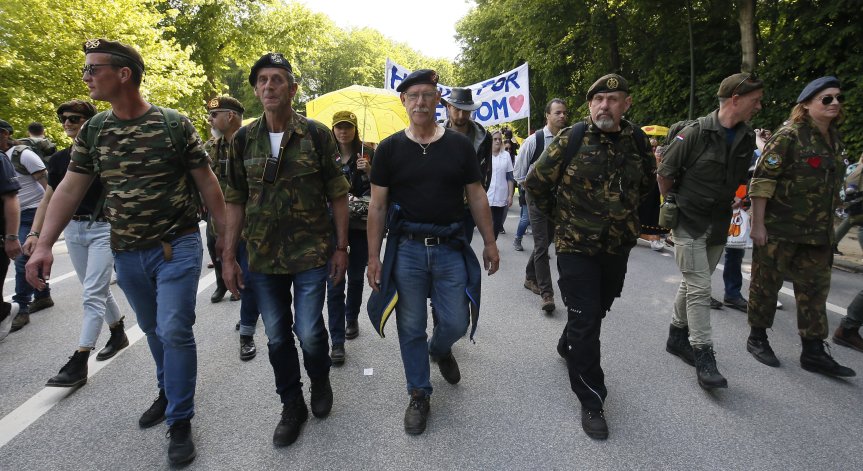 Откриха мъртъв в гората 